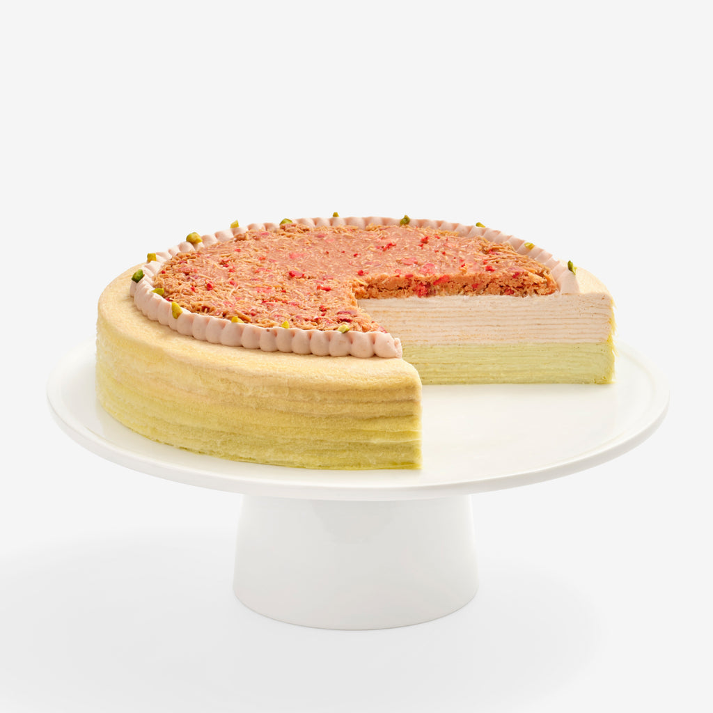 Dubai Strawberry Mille Crêpes